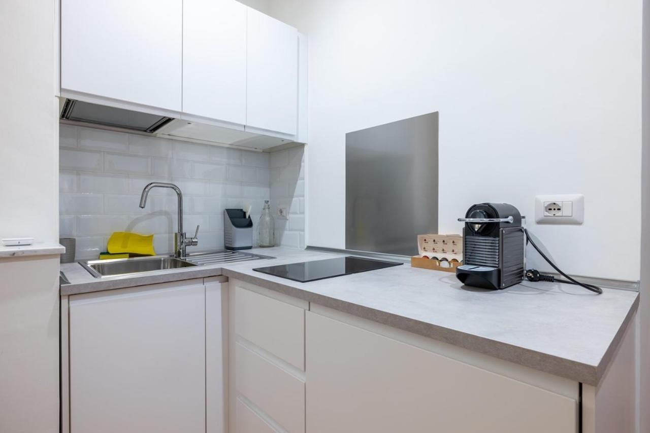 Elle Cavour Apartment Рим Экстерьер фото